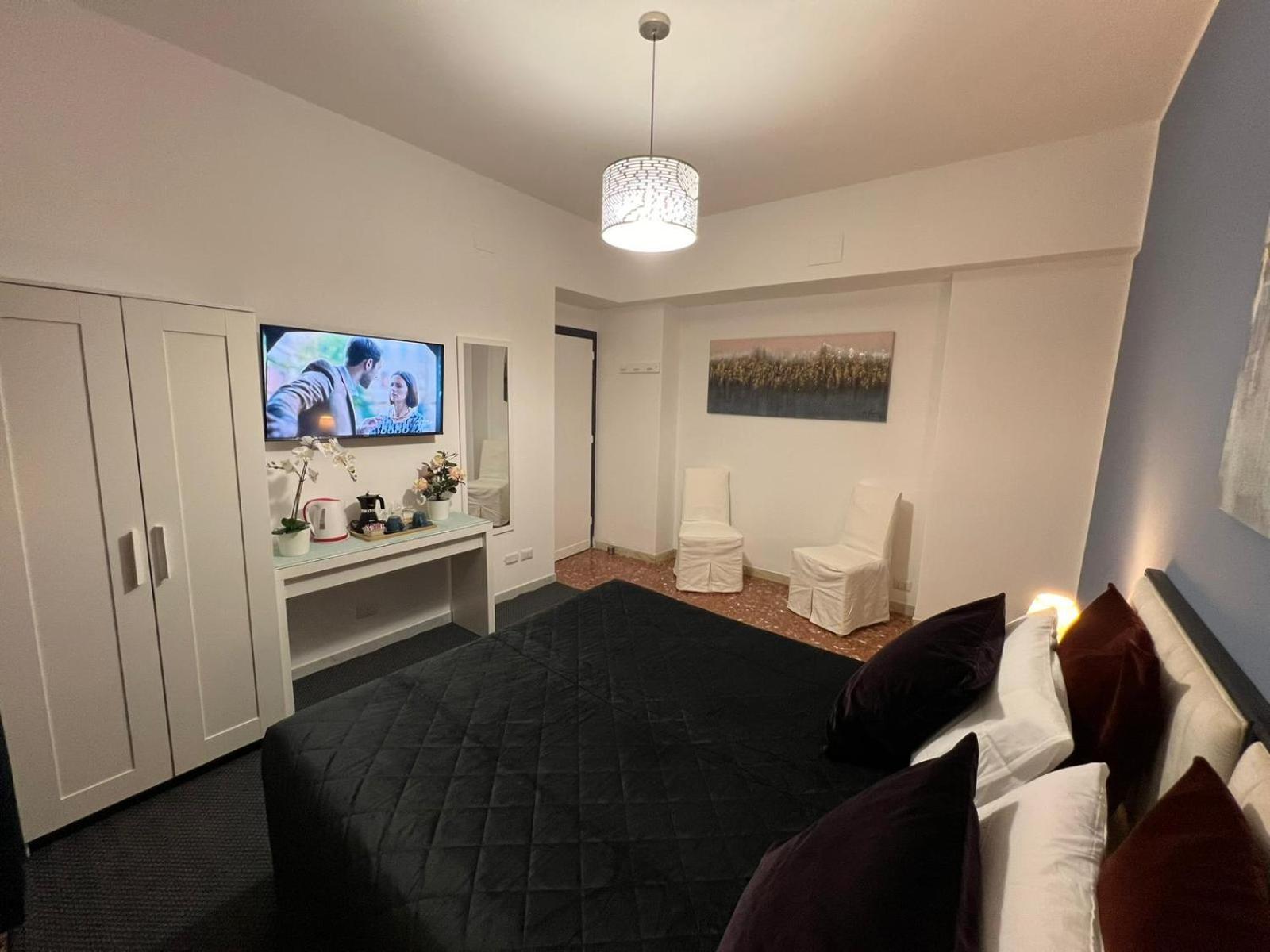 Affittacamere Appia Nuova 639 Rom Exteriör bild